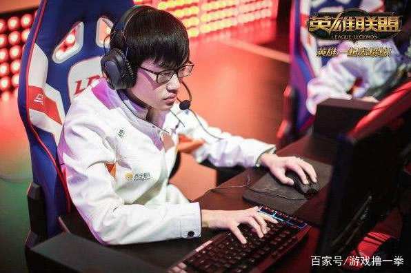 黑白体育直播- 1999曼联欧冠逆转拜仁 