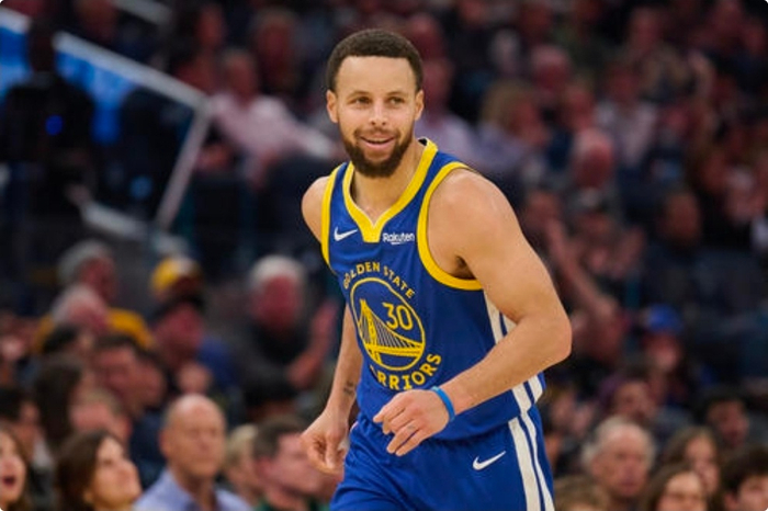 黑白体育-库里赛事官方发布绝杀新规，SKT争议不断！的简单介绍